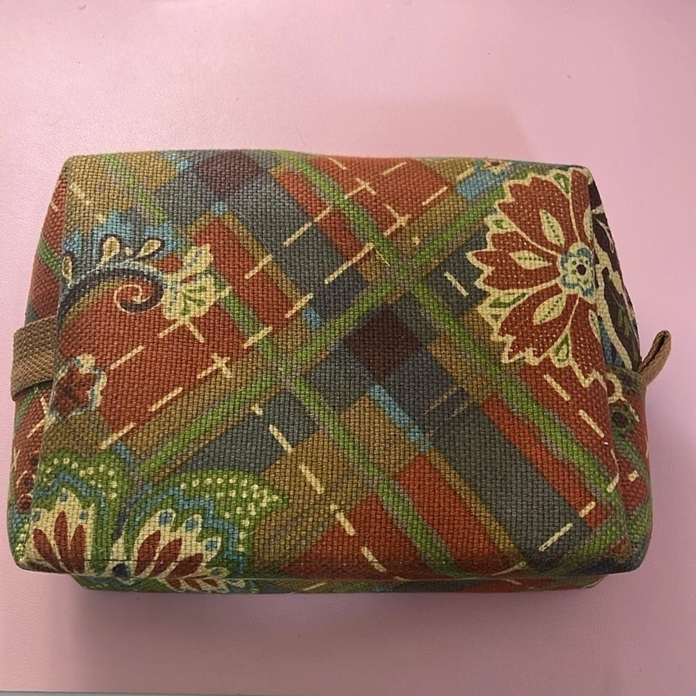 Spartina 449 makeup bag